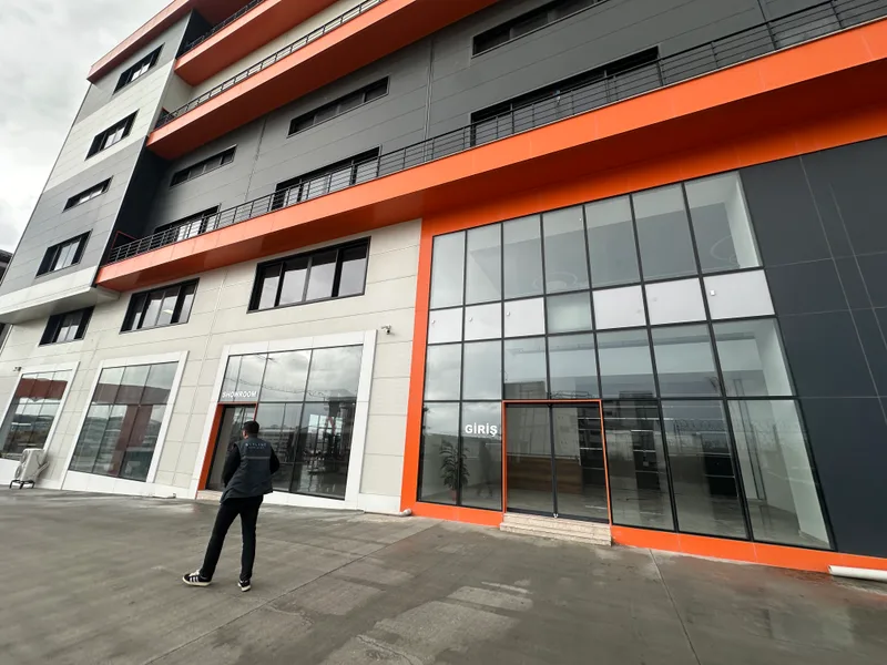 Asimato Factory, Arnavutköy